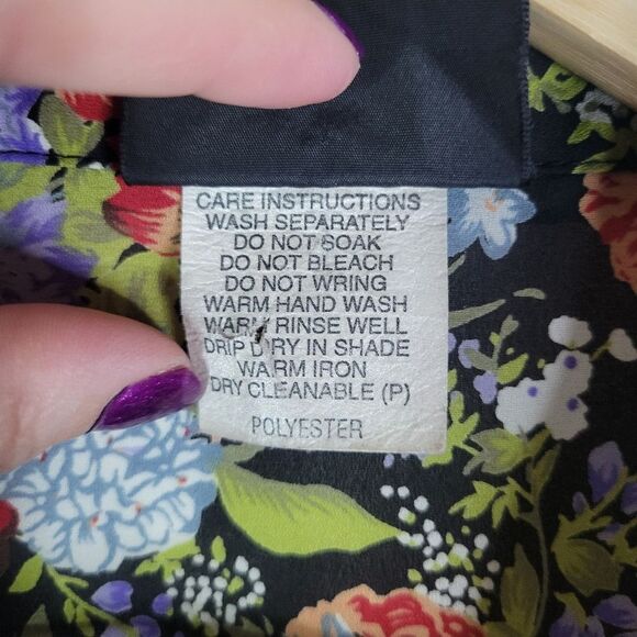 Stitches The Dress Co Vintage Floral Semi Button-Up Midi Dress - Picture 5 of 12